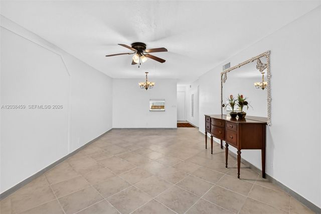 2615 NE 1st Court 303, Boynton Beach, FL 33435