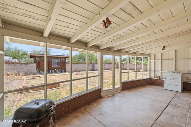 4026 E Alhambra Place, Tucson, AZ 85711