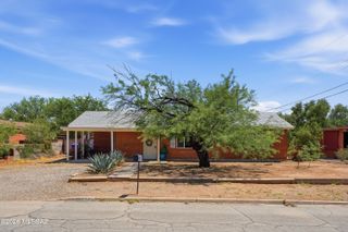 4026 E Alhambra Place, Tucson, AZ 85711
