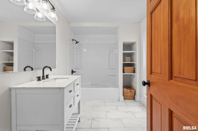 4758 Sturdy Road, Rochester, IL 62563