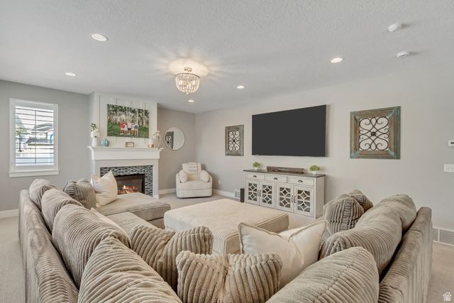 10636 S EDEN WAY, South Jordan, UT 84009