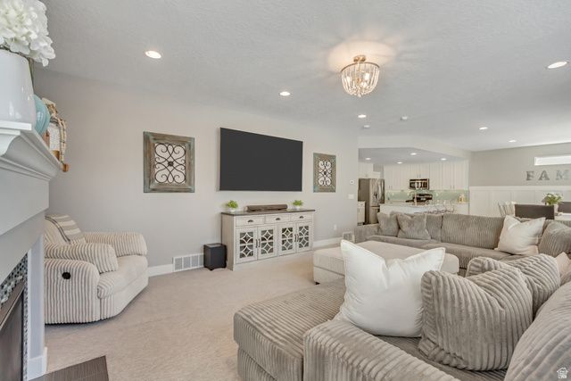 10636 S EDEN WAY, South Jordan, UT 84009