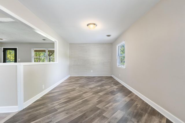 2972 Dixon Road SW, Pataskala, OH 43062