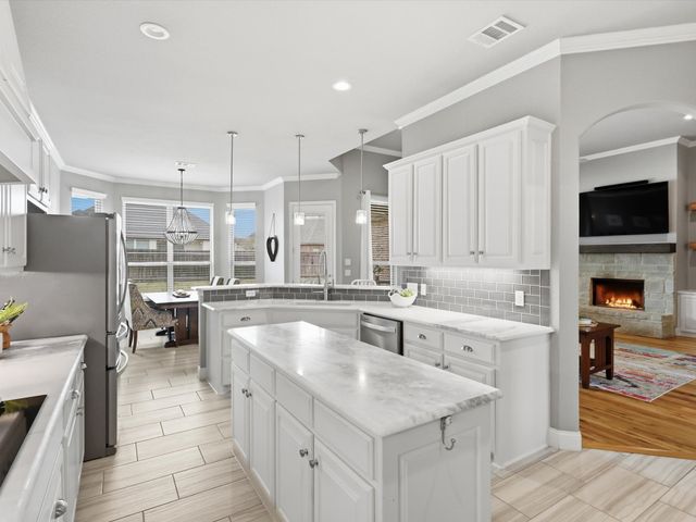 12737 Elm Springs Trail, Fort Worth, TX 76052