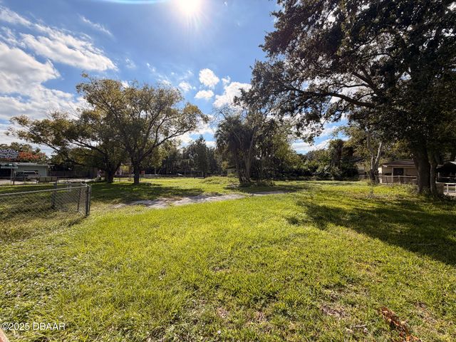 548 3rd Street, Holly Hill, FL 32117