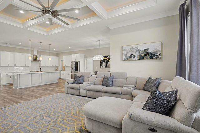 979 Henry James Dr., Myrtle Beach, SC 29579