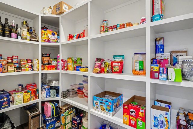 979 Henry James Dr., Myrtle Beach, SC 29579