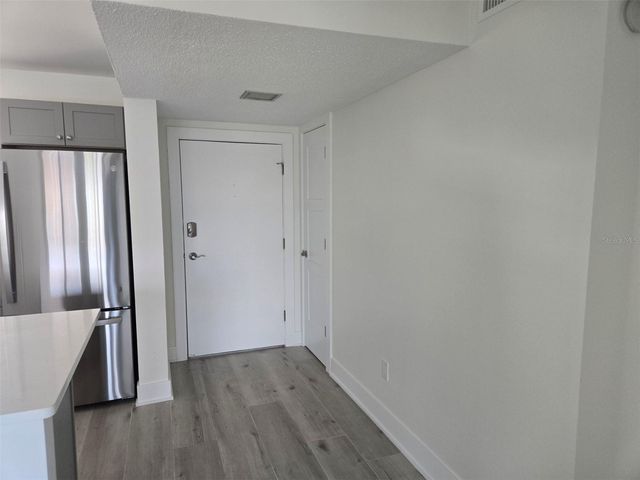 1300 N PORTOFINO DRIVE 406, Sarasota, FL 34242