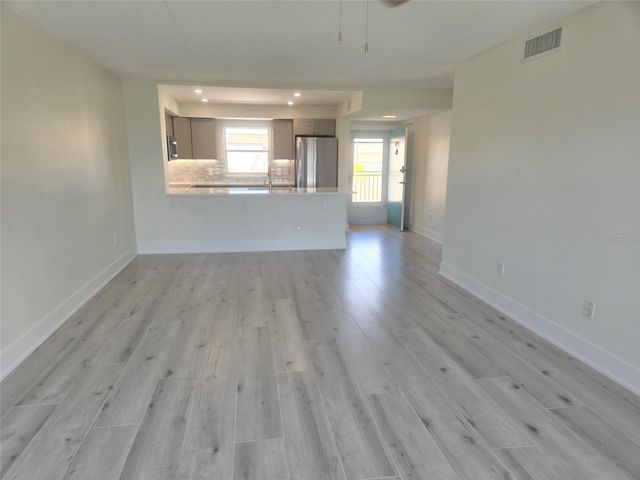 1300 N PORTOFINO DRIVE 406, Sarasota, FL 34242