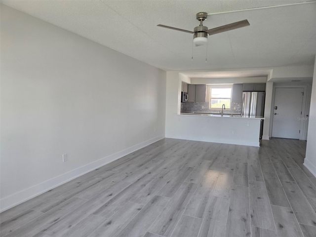 1300 N PORTOFINO DRIVE 406, Sarasota, FL 34242
