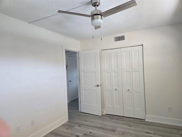 1300 N PORTOFINO DRIVE 406, Sarasota, FL 34242