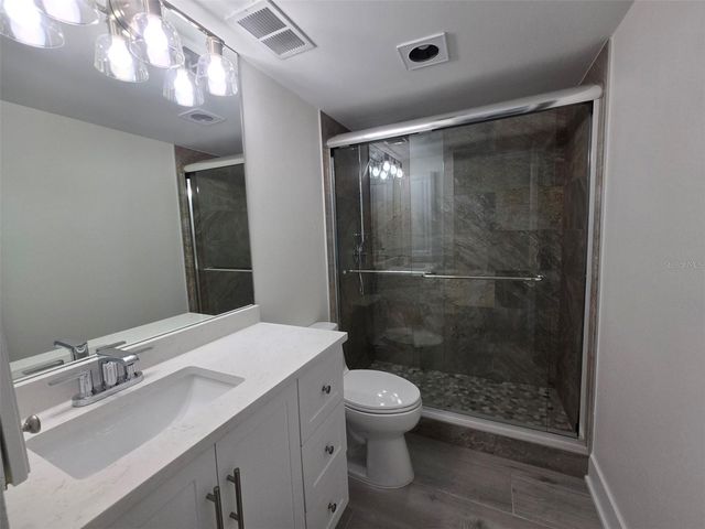 1300 N PORTOFINO DRIVE 406, Sarasota, FL 34242