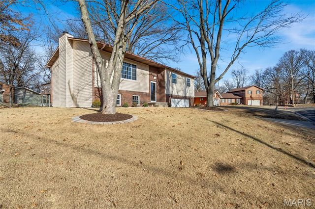 1 Marilyn Court, East Alton, IL 62024