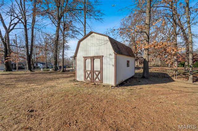 1 Marilyn Court, East Alton, IL 62024