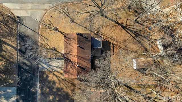 1 Marilyn Court, East Alton, IL 62024