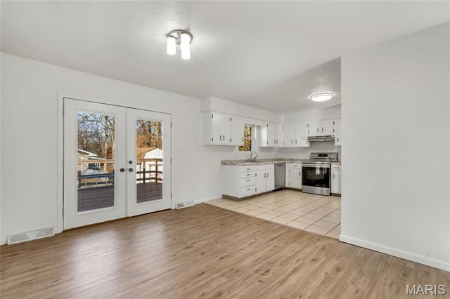 1 Marilyn Court, East Alton, IL 62024