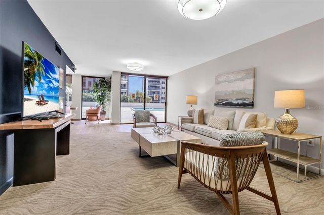 707 S GULFSTREAM AVENUE 802, Sarasota, FL 34236