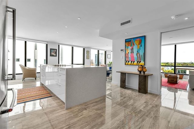 707 S GULFSTREAM AVENUE 802, Sarasota, FL 34236