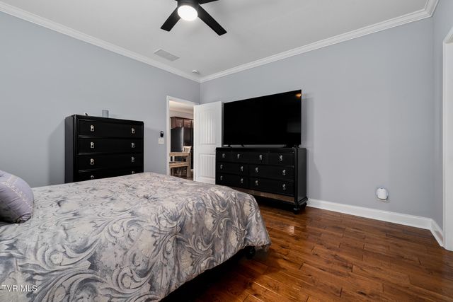 1259 Willow Springs Drive, Johnson City, TN 37604
