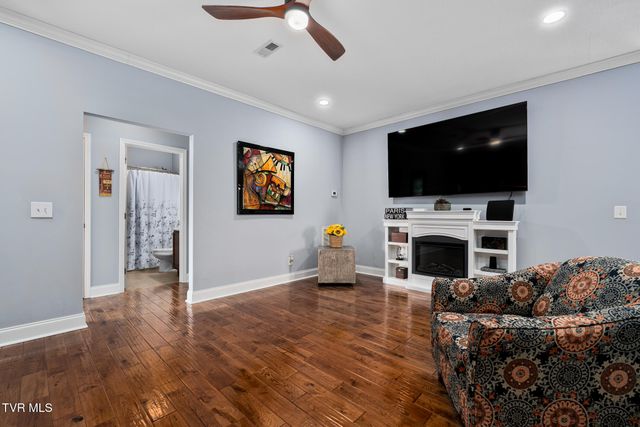 1259 Willow Springs Drive, Johnson City, TN 37604