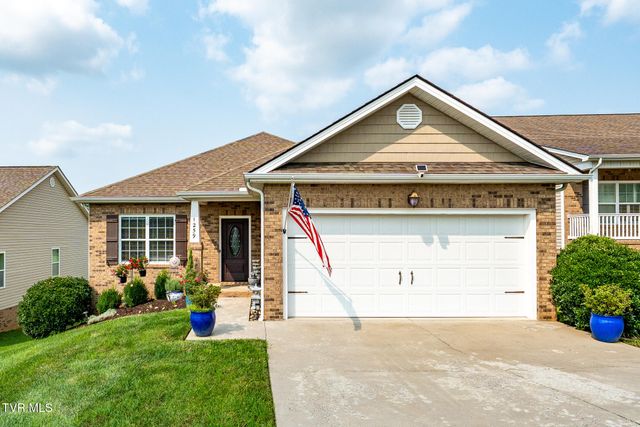 1259 Willow Springs Drive, Johnson City, TN 37604