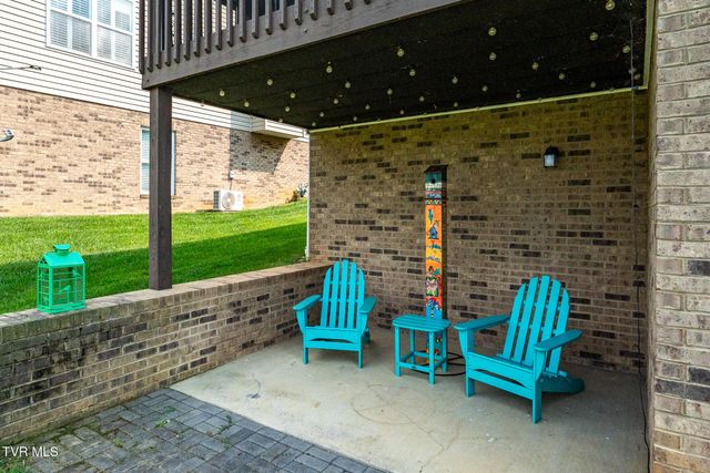 1259 Willow Springs Drive, Johnson City, TN 37604