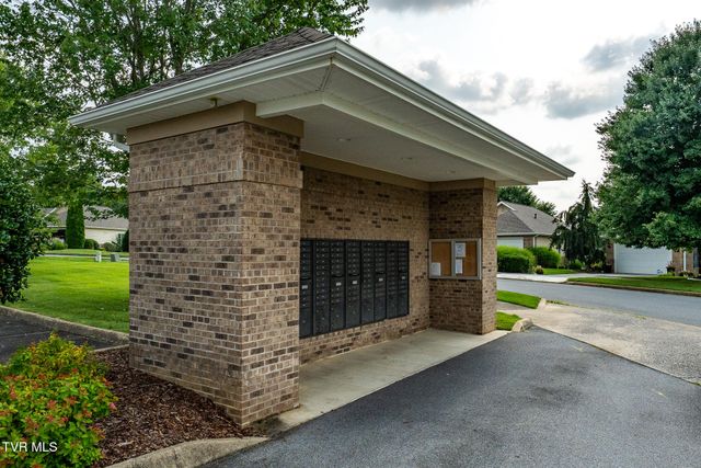1259 Willow Springs Drive, Johnson City, TN 37604
