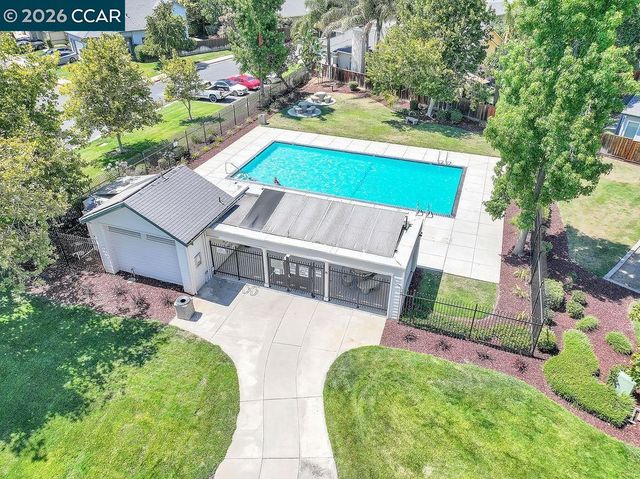 670 Rocky Creek Ter, Brentwood, CA 94513
