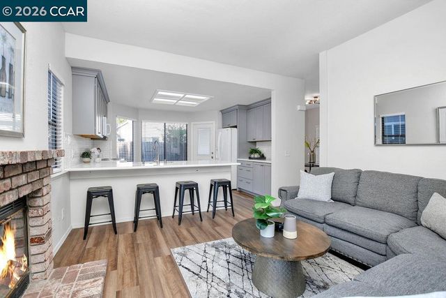 670 Rocky Creek Ter, Brentwood, CA 94513