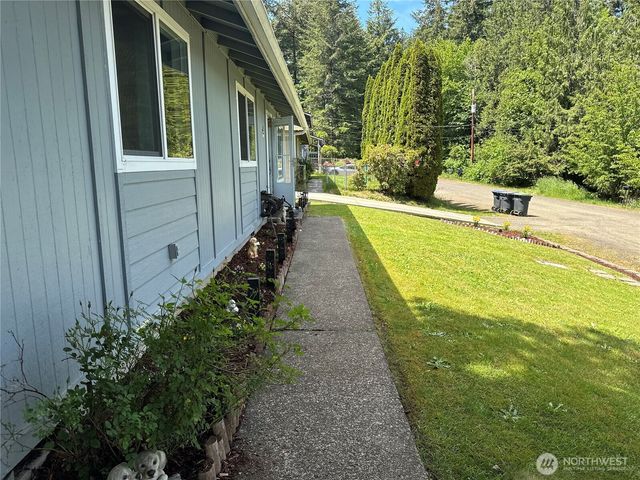 705 Grandview Avenue, Shelton, WA 98584