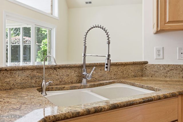 436 Cypress Landing Trail, Chocowinity, NC 27817