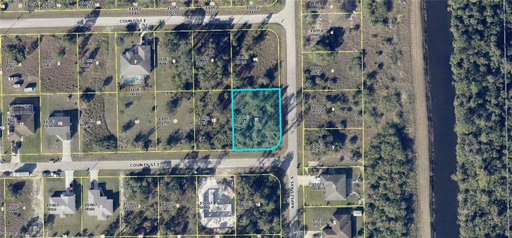COUNTY ST E, LEHIGH ACRES, FL 33974 — exterior