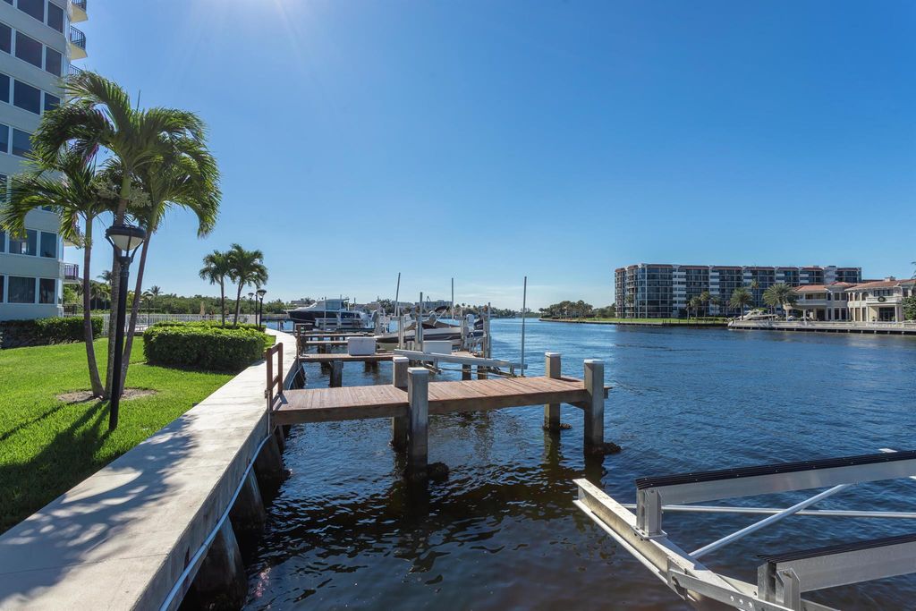 Image 17 of property listing at 3912 S Ocean Boulevard 108, Highland Beach, FL 33487