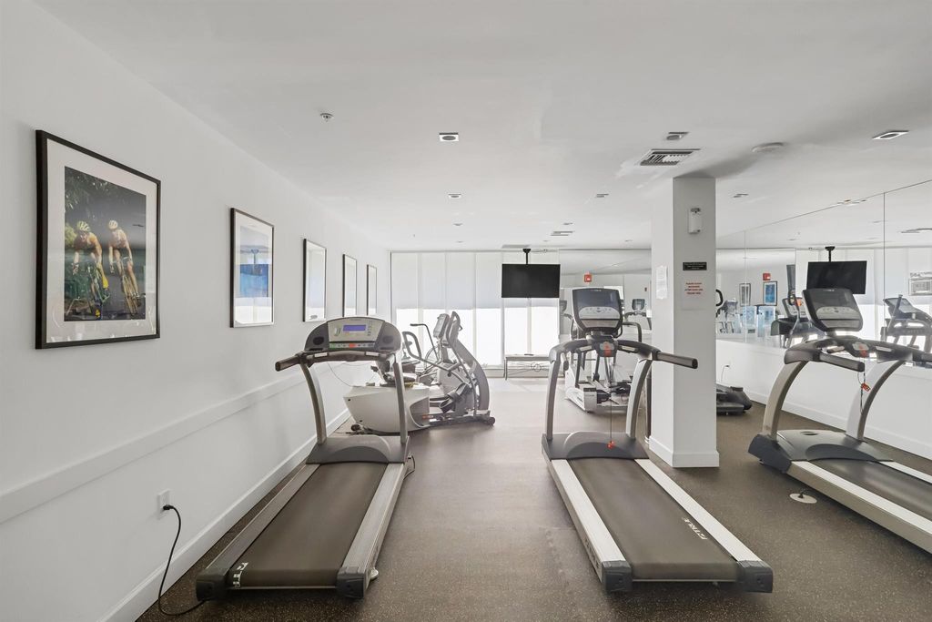 Image 18 of property listing at 3912 S Ocean Boulevard 108, Highland Beach, FL 33487