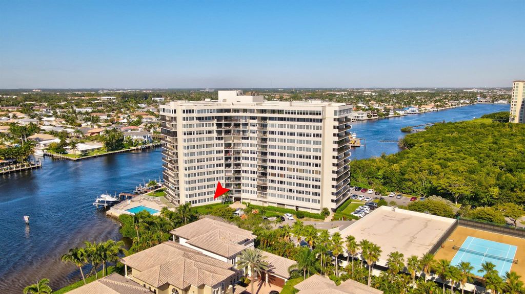 Image 28 of property listing at 3912 S Ocean Boulevard 108, Highland Beach, FL 33487