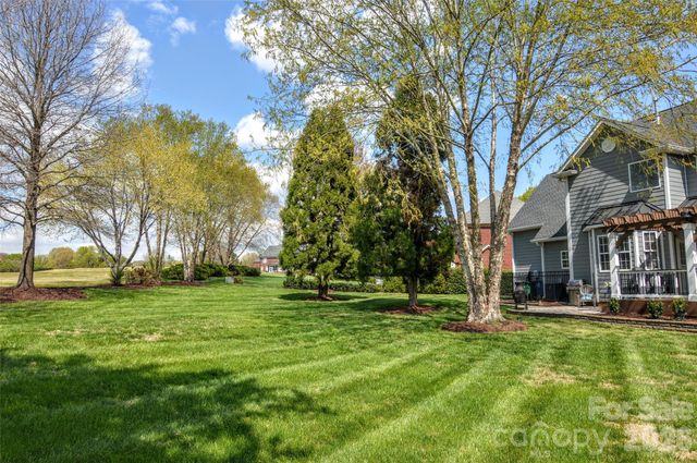 8224 Glamorgan Lane, Matthews, NC 28104