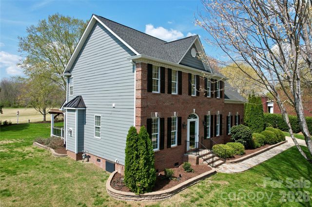 8224 Glamorgan Lane, Matthews, NC 28104