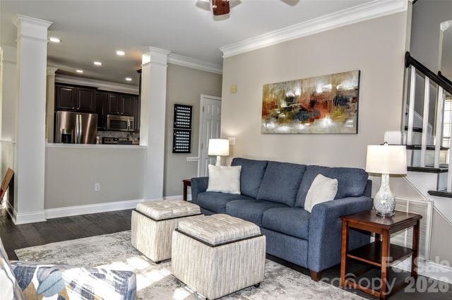 8224 Glamorgan Lane, Matthews, NC 28104