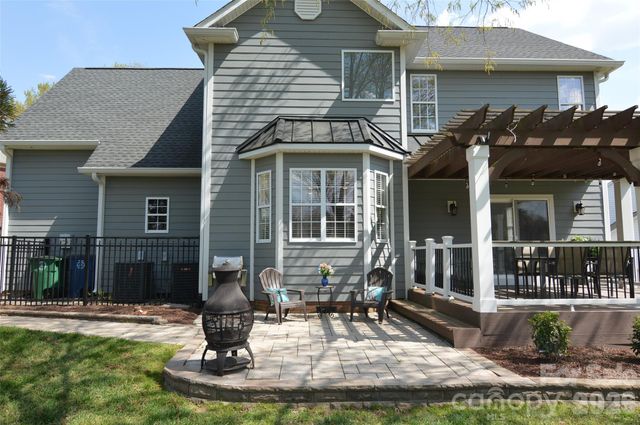 8224 Glamorgan Lane, Matthews, NC 28104