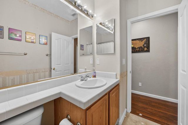 8328 Cantwell Dr, Elk Grove, CA 95624