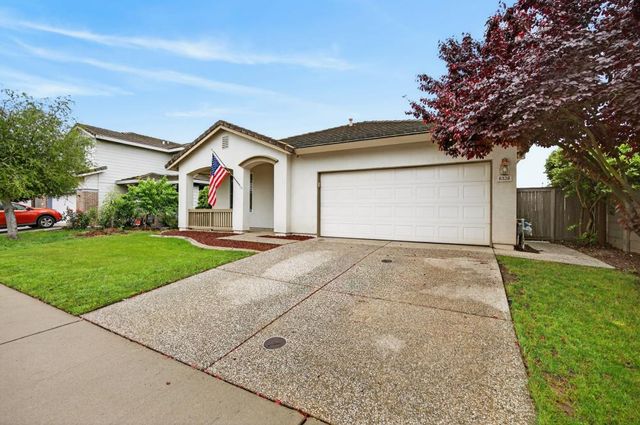 8328 Cantwell Dr, Elk Grove, CA 95624