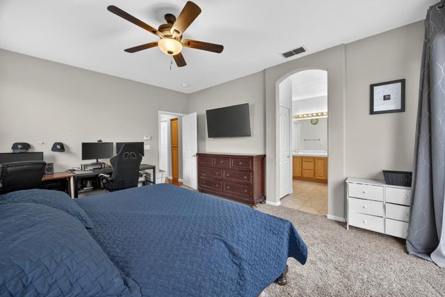 8328 Cantwell Dr, Elk Grove, CA 95624