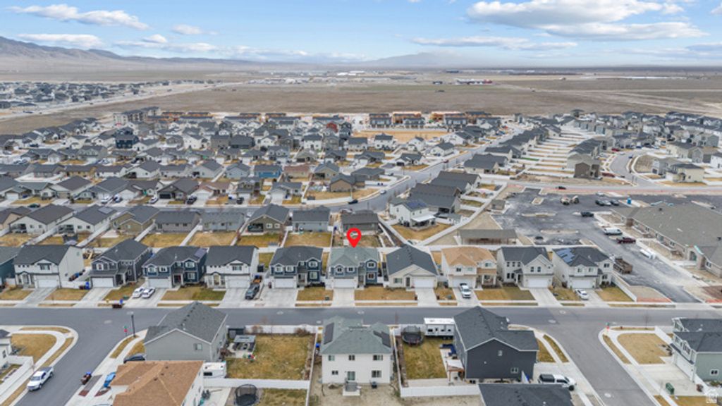 Image 36 of property listing at 1258 E BELL BUOY WAY, Eagle Mountain, UT 84005