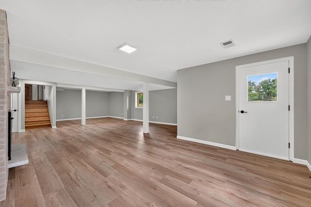 8153 W Holly ROAD, Mequon, WI 53097