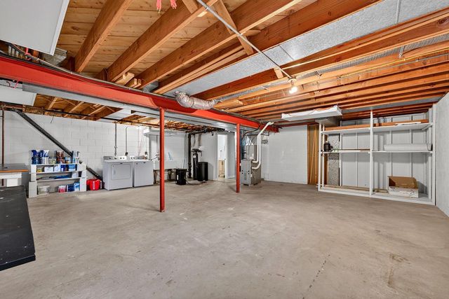 8153 W Holly ROAD, Mequon, WI 53097