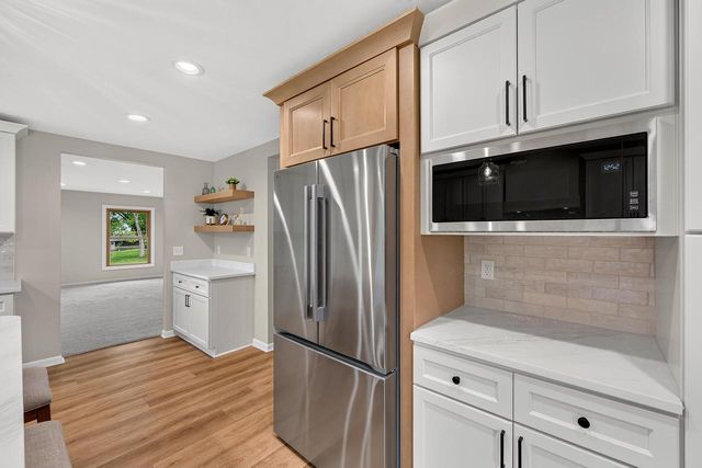 8153 W Holly ROAD, Mequon, WI 53097