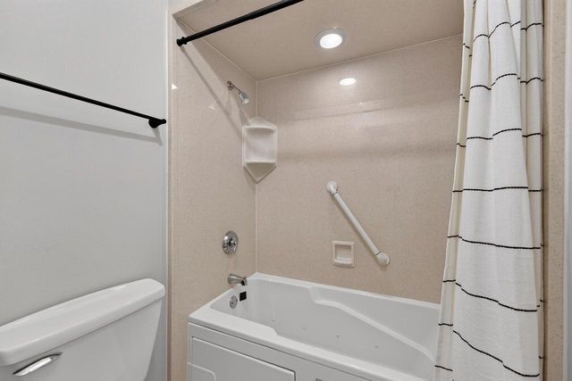 8153 W Holly ROAD, Mequon, WI 53097