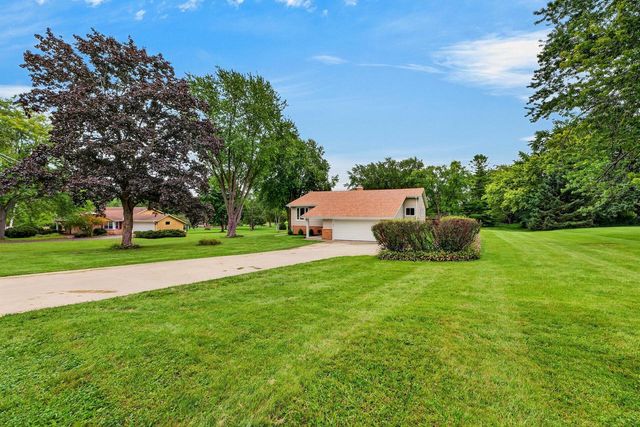 8153 W Holly ROAD, Mequon, WI 53097