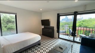 201 Academy Dr DR 204, Austin, TX 78704