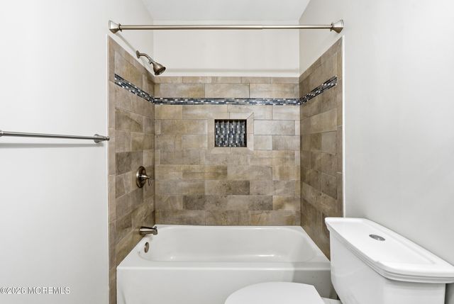 802 Alpine Trail, Neptune Township, NJ 07753